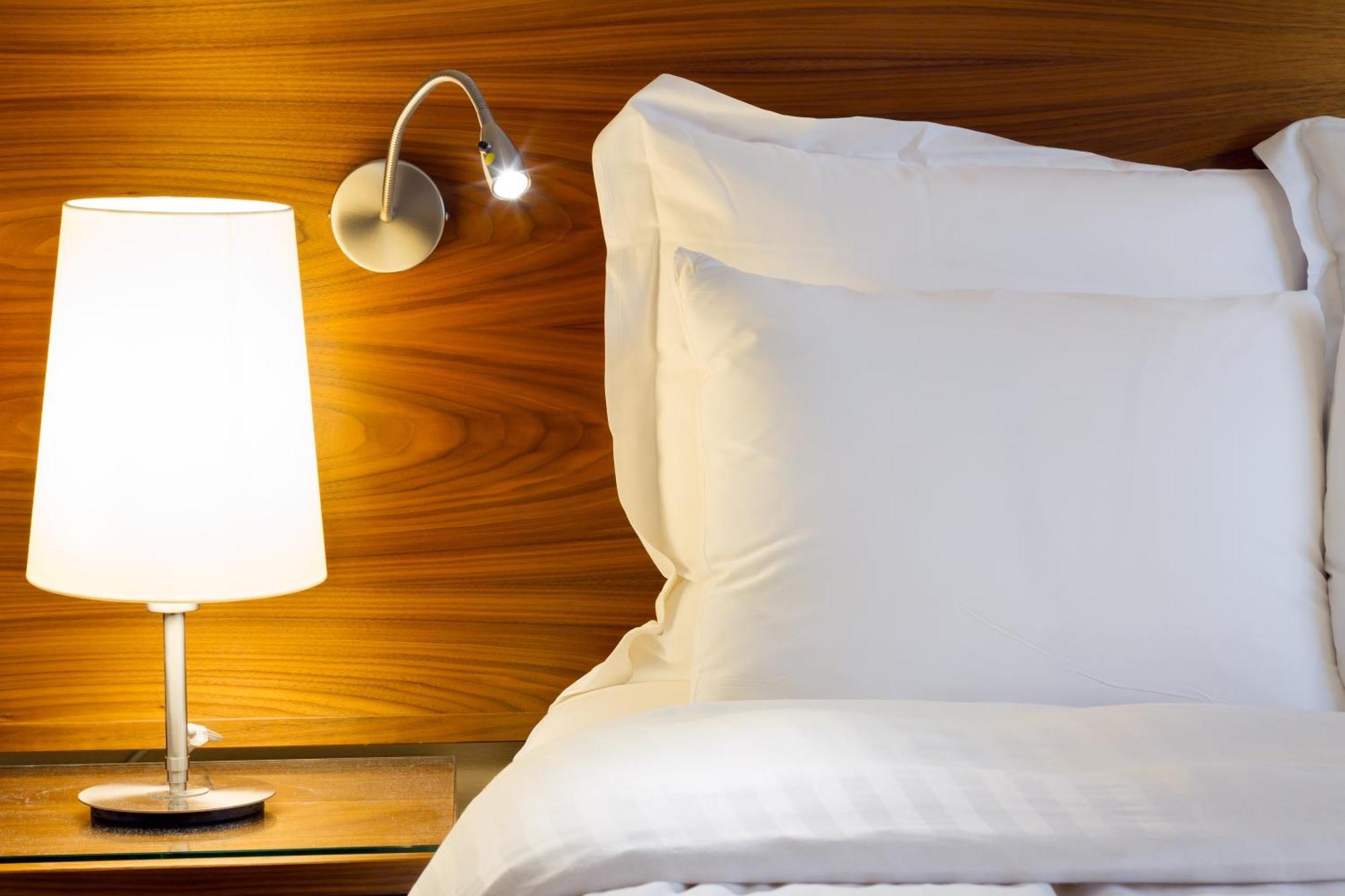 Hotel Estelou Sommieres Phòng bức ảnh