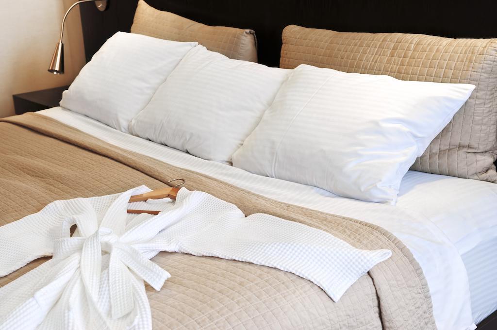 Hotel Estelou Sommieres Phòng bức ảnh
