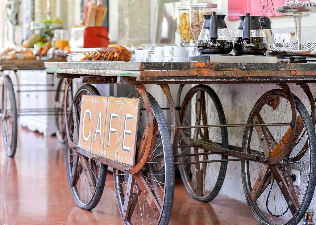 Hotel Estelou Sommieres Ngoại thất bức ảnh